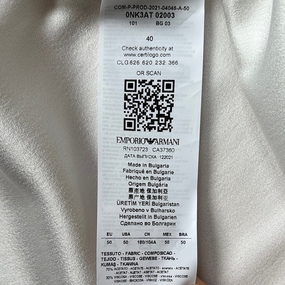 Emporio Armani Envers Satin White 3/4 Sleeves Tunic Blouse NWT Size IT 50 US 14 - Picture 8 of 13